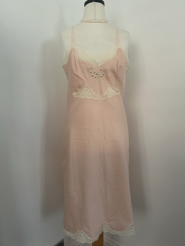 Ladies lingerie pink petticoat - pink,