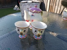 disney mrs potts teapot and 2 chip cups