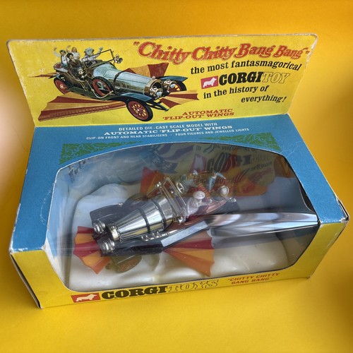 Corgi toys 266 chitty - 266,