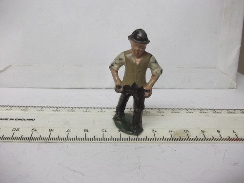 Pixyland kew farm worker - farm,
