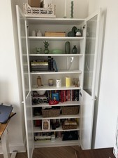 IKEA BILLY Bookcase with Glass Doors – White – Excellent Condition