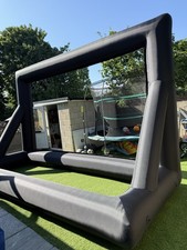 Blow Up Outside screen