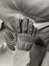 Heavy duty protective work gloves