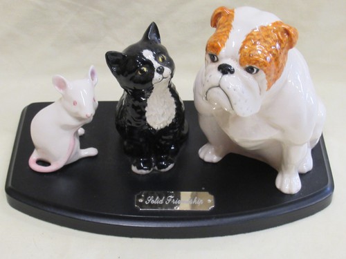 Beswick solid friendship - "solid, friendship"