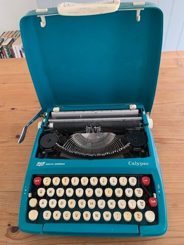 Turquoise blue smith corona - smith,