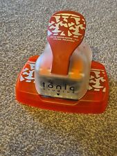 Tonic Studios Beautiful Bramble Border 676e Craft Card Making Paper Punch