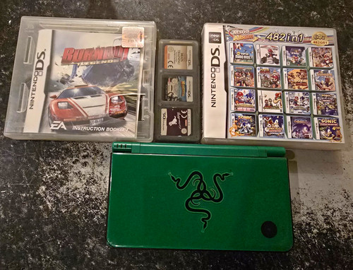 Nintendo dsi green console - ,