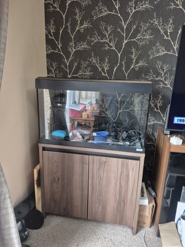 Complete high tech aquarium - complete,