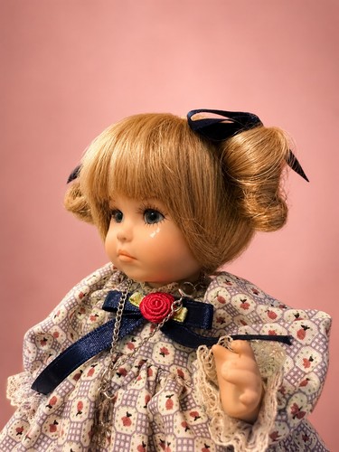 Marie osmond porcelain tiny - marie,