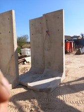 l shaped concrete panels