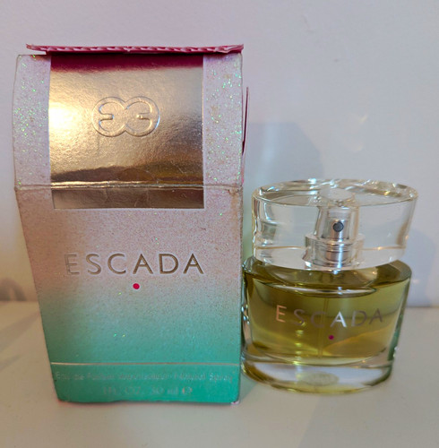 Rare escada signature - rare, eau