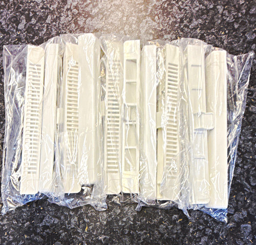 White pvc trickle vents - pvc,