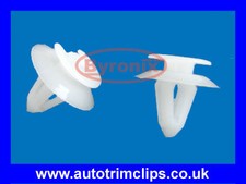 Door panel clips - panel, mercedes