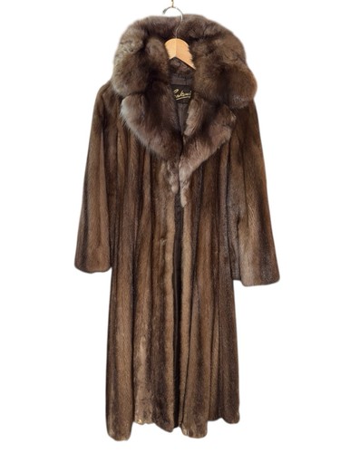 Mink and russian sable - mink,