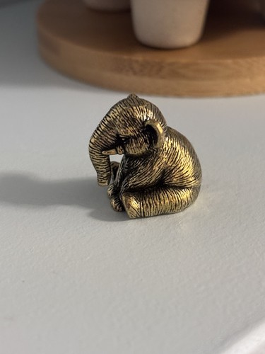 Small solid brass - brass, seated