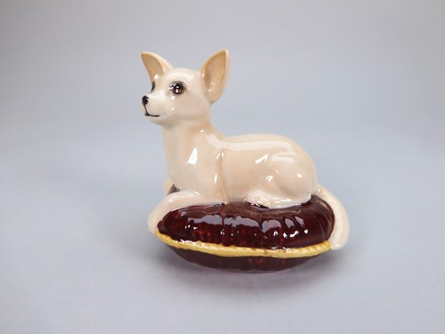 Vintage beswick chihuahua - chihuahua, dog