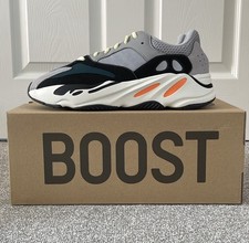 Adidas Yeezy Boost 700 Wave