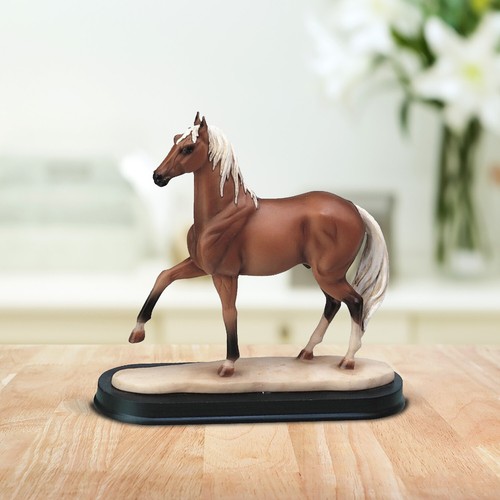 Palomino horse figurine - 6"h,