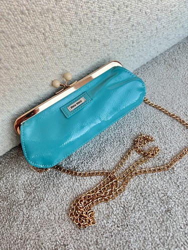 Miu clutch - miu, blue