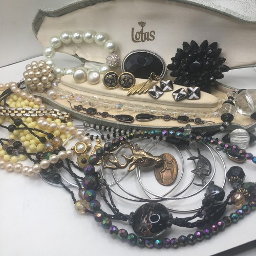 Job lot vintage gold - job,