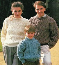 #235 MAN'S LADIES CHILDRENS ARAN CABLE SWEATER 26-44" VINTAGE KNITTING PATTERN