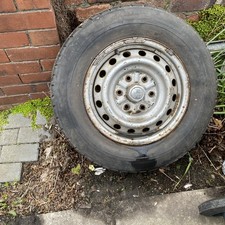 Mitsubishi l200 spare wheel