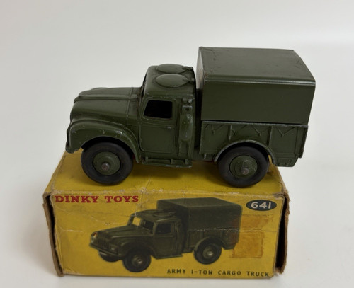 Vintage dinky toys 641 army - vintage,