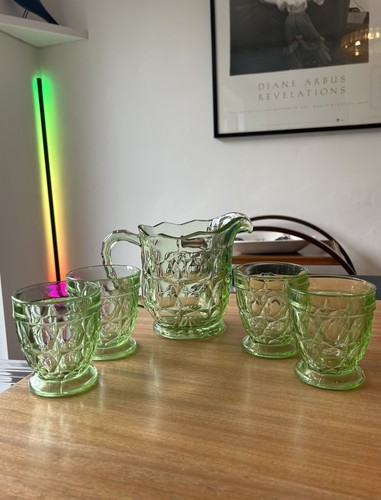 Art deco green pressed glass - green,