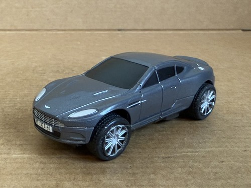 Corgi twisterz aston martin - twisterz,