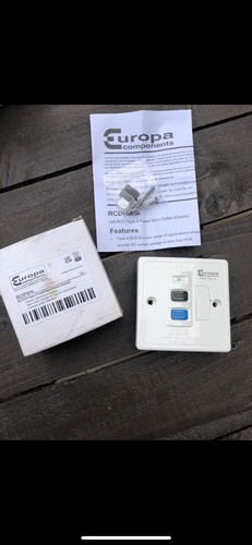 Europa components 13a rcd type - components,