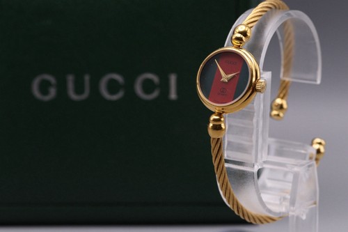 Near mint box - gucci, 2047l
