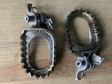 Apico Open Titanium Foot Pegs For Kawasaki KXF250 2006-2024 KXF450 2007-2024