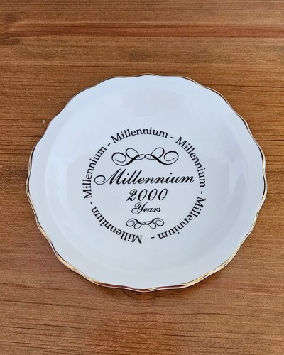 Vintage millennium 2000 years - vintage,