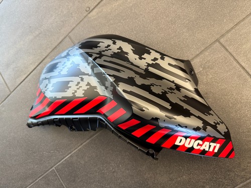 Ducati monster 937 right - 937,