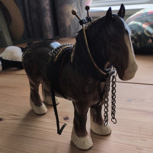 Beswick glossy shire - beswick, mare