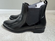 J D WILLIAMS BLACK GLOSSY LEATHER CHELSEA ANKLE BOOTS SIZE 6, NEW