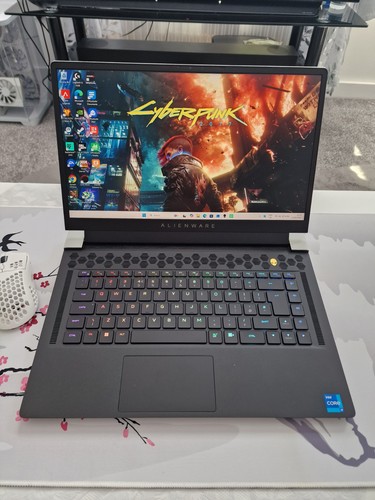 Max spect alienware - x15, r2