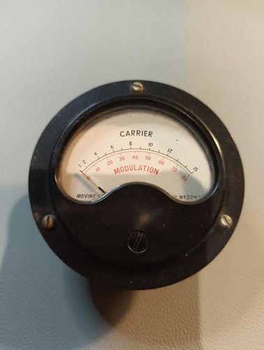 Vintage carrier modulation - vintage, carrier/modulation