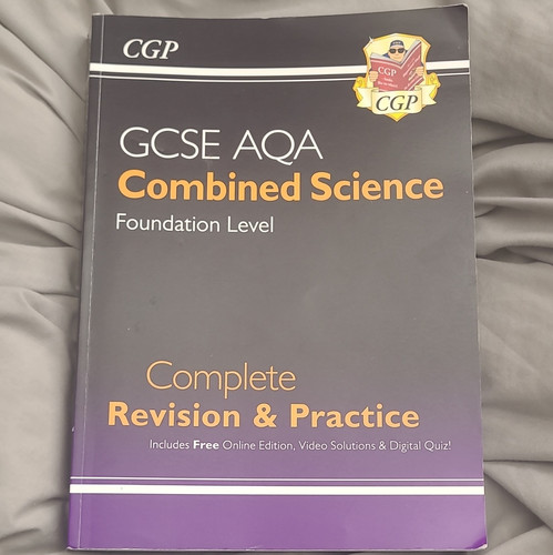 Cgp gcse aqa combined - cgp, science