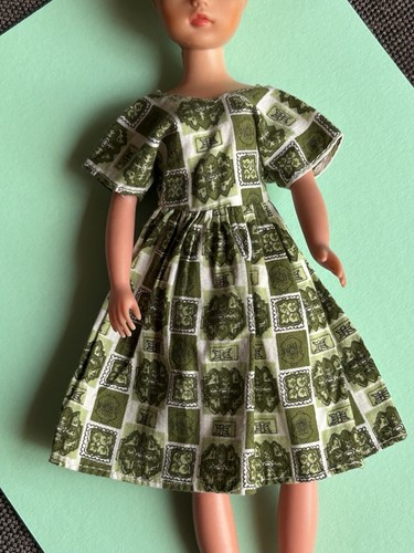 Vintage 1960s or 1970s - 💛,