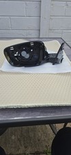 51 16 5 B4B 685 Exterior