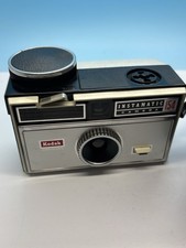 Kodak 154 Instamatic Camera complete with original case