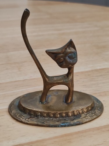 Vintage brass cat ring holder - vintage,