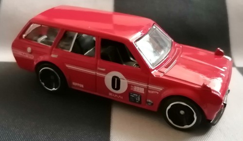 2014 hot wheels - 2014, datsun