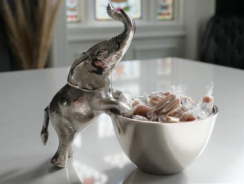 Aluminium elephant bowl - aluminium,