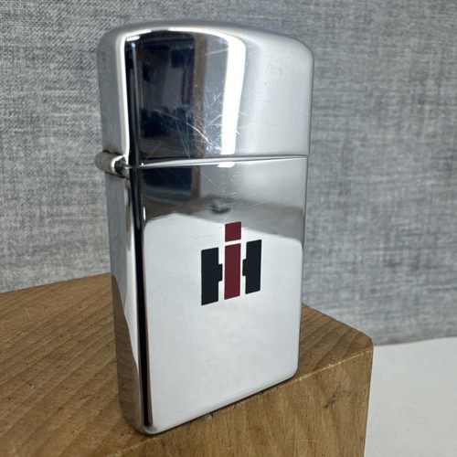 1967 zippo slimline lighter - 1967,