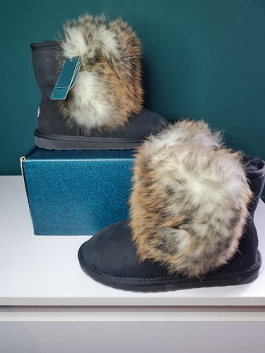 Brand new boxed emu - brand, black