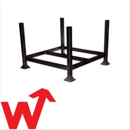 Metal stillage four post - stillage,