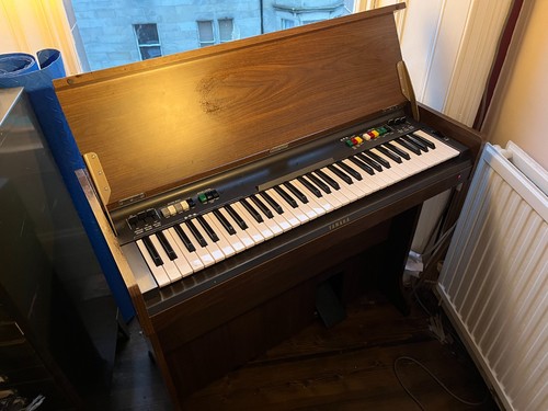 Yamaha cn70 electric organ - cn70,