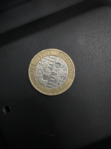 Rare 1707 2007 pound - rare, coin